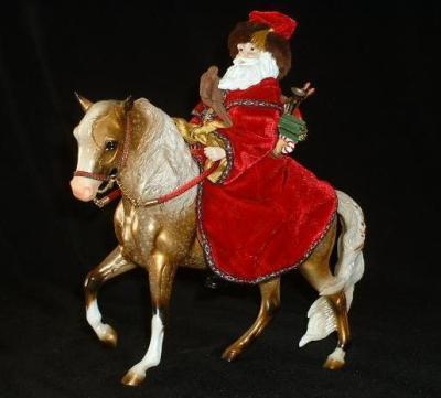 Breyer Christmas Horse - Father Christmas and Glittery Model Horse
