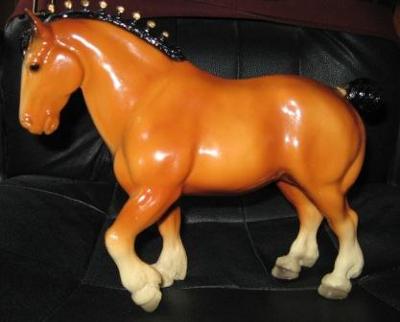 Vintage Glossy Bay Clydesdale with Gold Bobs